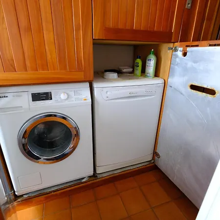 Casa Gremiste By Portofinovacanze アパート