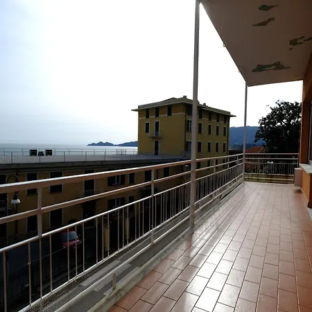 Casa Gremiste By Portofinovacanze アパート *